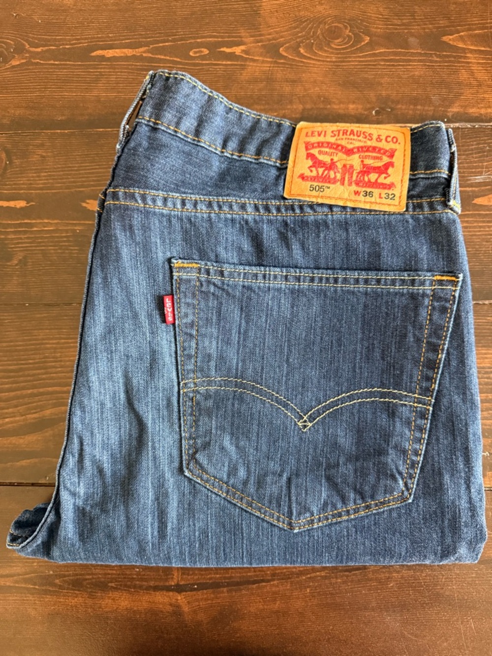 Levi's Slim Straight Dark Blue Jeans